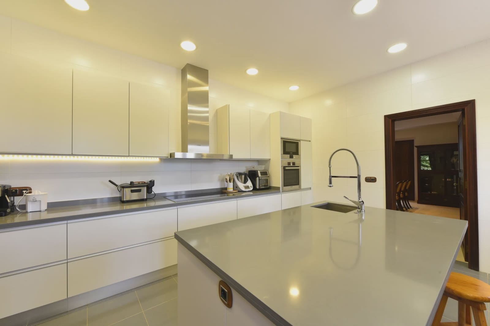 4 soveværelse Finca/Landehus til salg i Portocristo / Port de Manacor - € 2.925.000 (Ref: 8510751)
