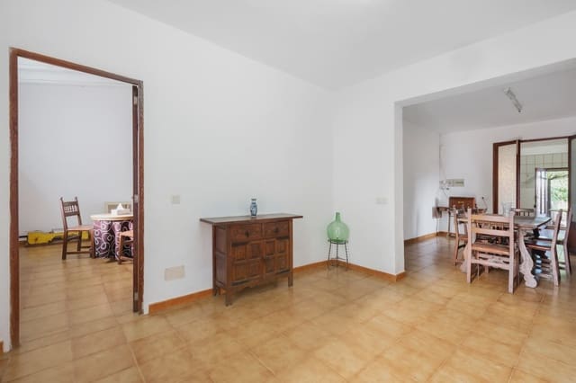 3 soverom Finca/Herregård til salgs i Manacor med garasje - € 420 000 (Ref: 8515620)