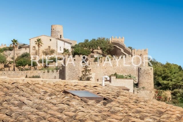Hus til salgs i Capdepera - € 600 000 (Ref: 8570828)