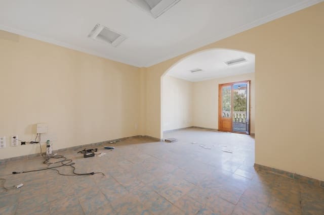 Dom na sprzedaż w Capdepera - 600 000 € (Ref: 8570828)