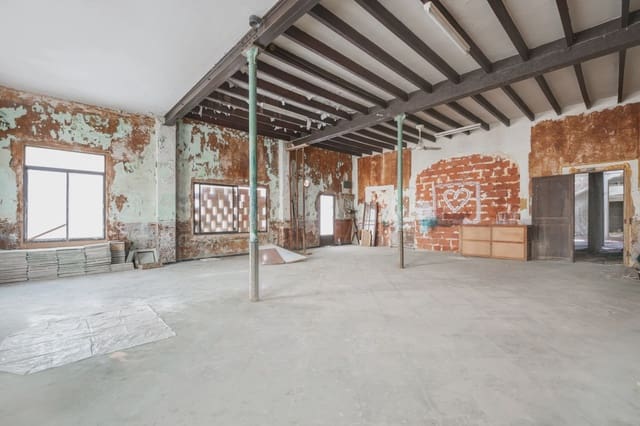 Dom na sprzedaż w Capdepera - 600 000 € (Ref: 8570828)