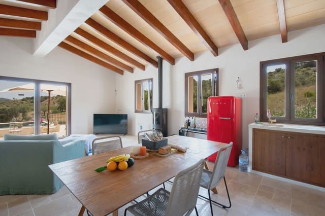 2 soveværelse Finca/Landehus til salg i Son Macia, Manacor med swimmingpool - € 525.000 (Ref: 8583555)