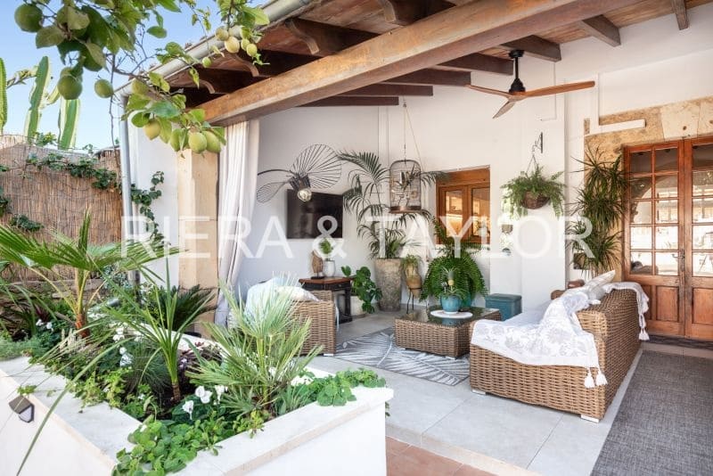 5 soveværelse Byhus til salg i Son Servera - € 850.000 (Ref: 8607622)