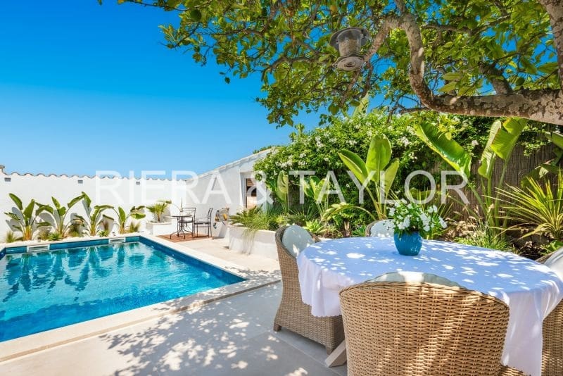 5 soveværelse Byhus til salg i Son Servera - € 850.000 (Ref: 8607622)