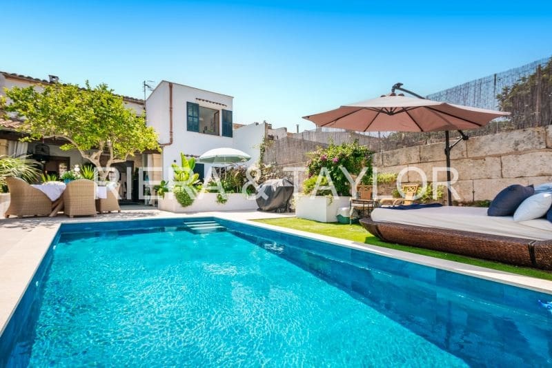 5 soveværelse Byhus til salg i Son Servera - € 850.000 (Ref: 8607622)