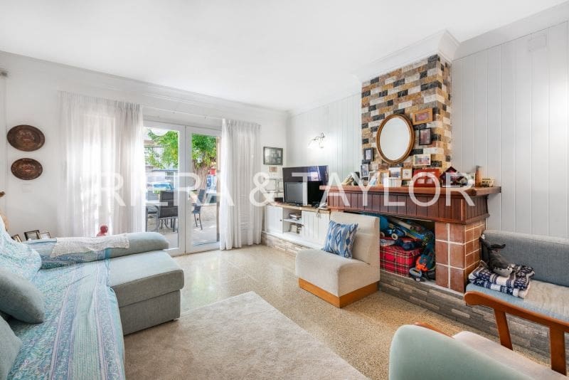 4 soveværelse Byhus til salg i Cala Ratjada - € 650.000 (Ref: 8609571)