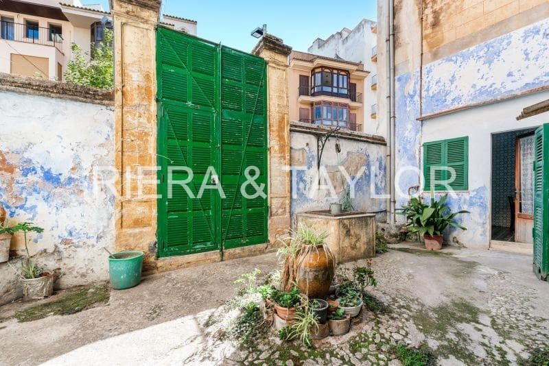 9 soveværelse Byhus til salg i Manacor - € 1.600.000 (Ref: 8633895)