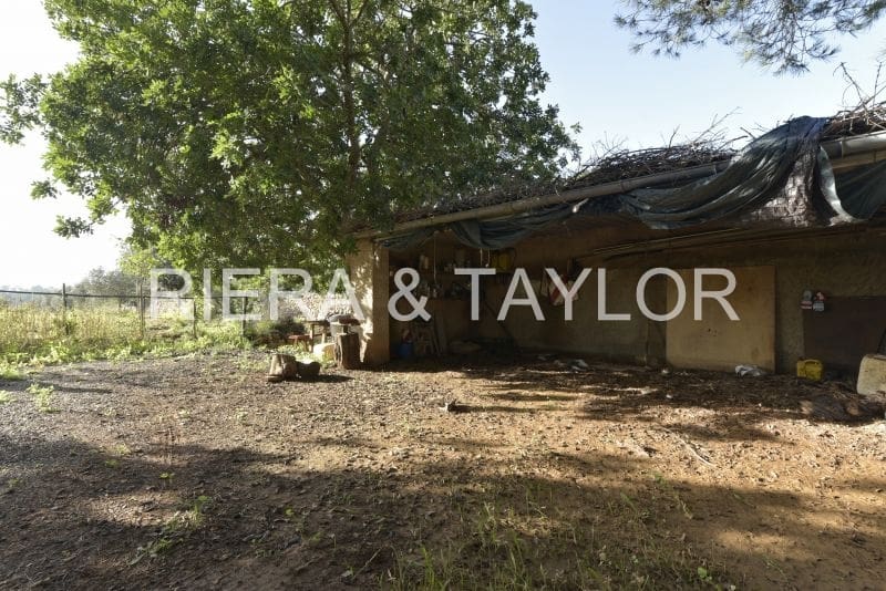 Ubebygd land til salgs i Manacor - € 220 000 (Ref: 8653874)