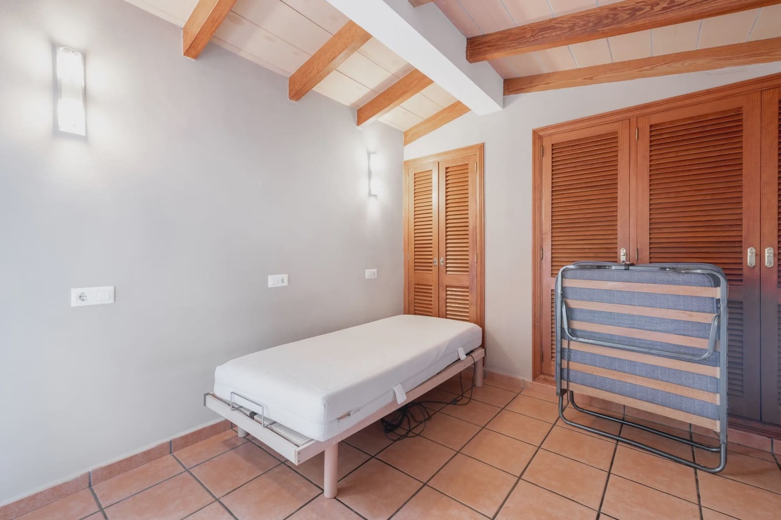 Finca/Casa Rural de 4 habitaciones en Manacor en venta - 669.000 € (Ref: 8680888)