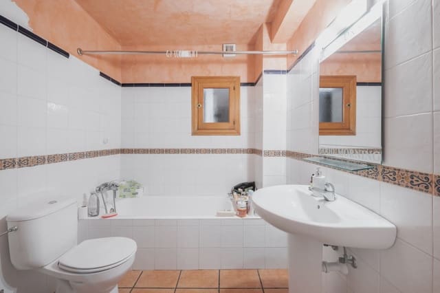 4 slaapkamer Finca/Landhuis te koop in Manacor - € 669.000 (Ref: 8680888)