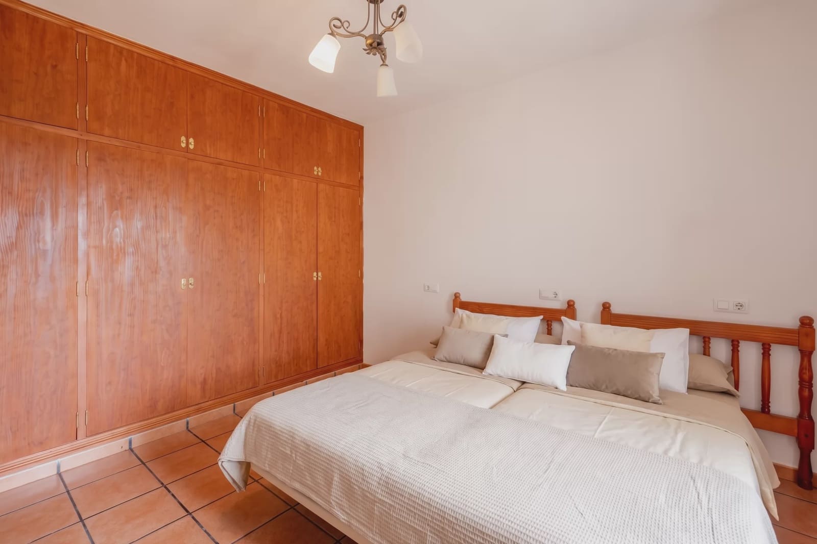 4 soveværelse Finca/Landehus til salg i Manacor med garage - € 669.000 (Ref: 8680888)