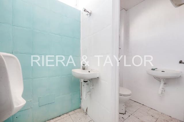 Erhverv til salg i Cala Mandia, Manacor - € 600.000 (Ref: 8687038)