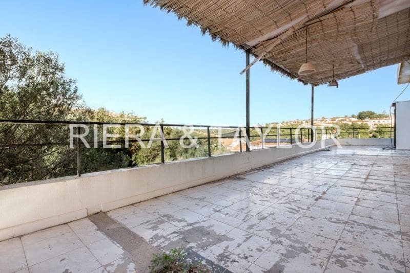 Erhverv til salg i Cala Mandia - € 600.000 (Ref: 8687038)