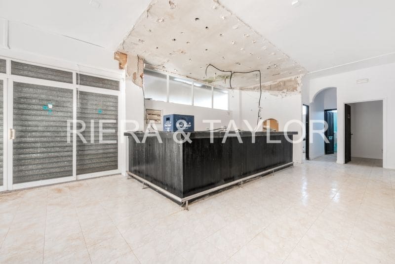 Erhverv til salg i Cala Mandia - € 600.000 (Ref: 8687038)