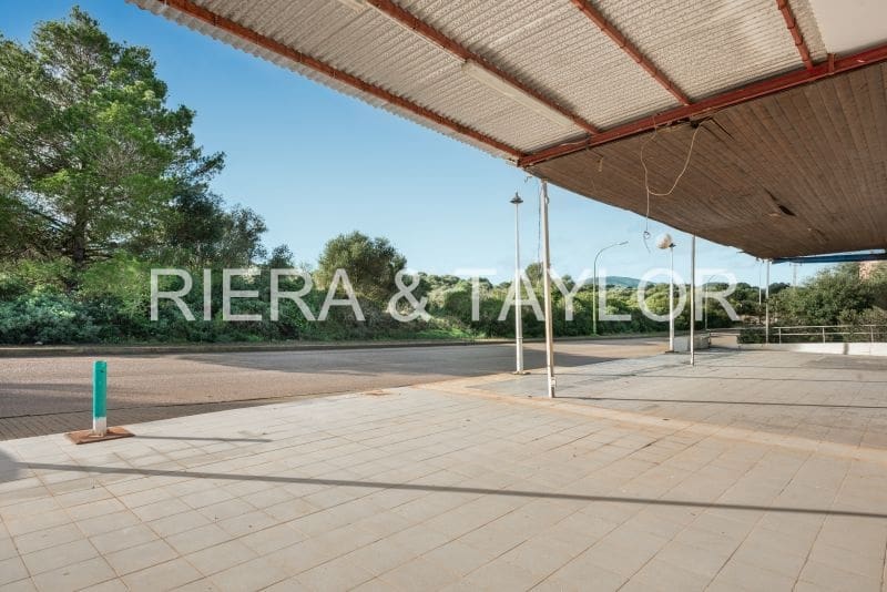 Erhverv til salg i Cala Mandia - € 600.000 (Ref: 8687038)