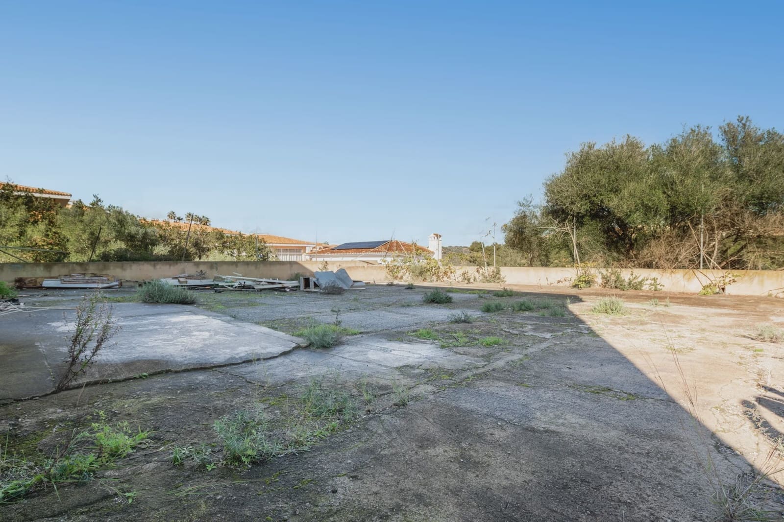 Komercyjne na sprzedaż w Cala Mandia - 600 000 € (Ref: 8687038)