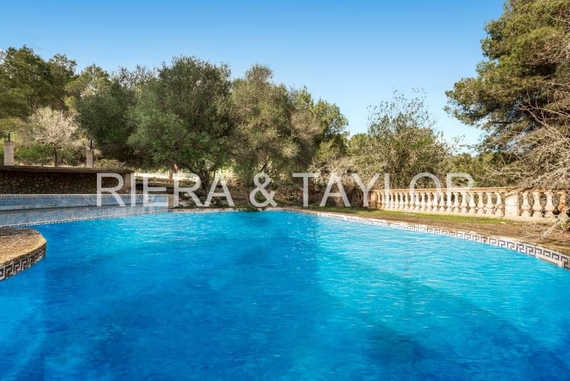 Finca/Country House for sale in Manacor - € 3,180,000 (Ref: 8688299)