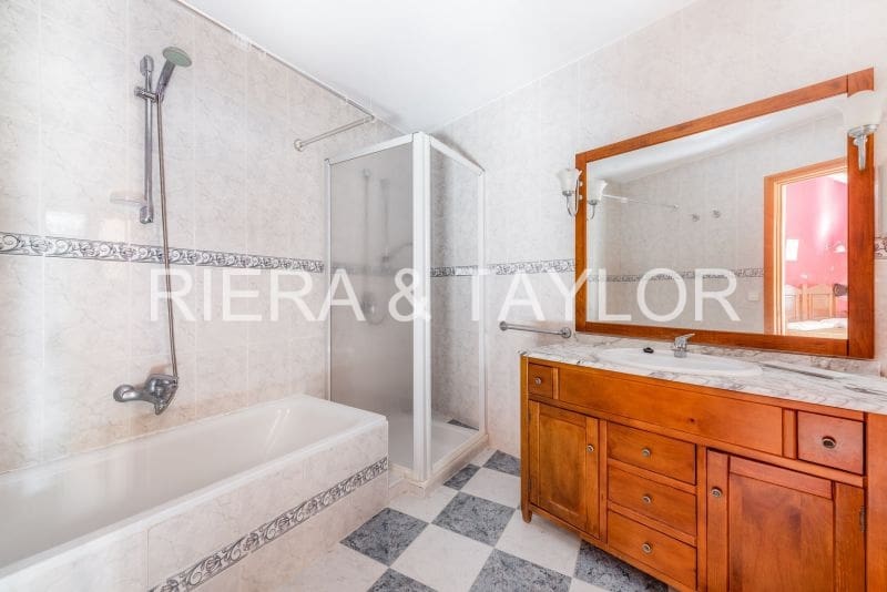 21 soveværelse Hotel til salg i Sencelles - € 6.999.000 (Ref: 8690691)