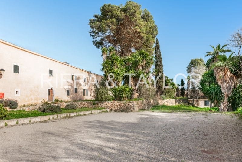 21 soveværelse Hotel til salg i Sencelles - € 6.999.000 (Ref: 8690691)