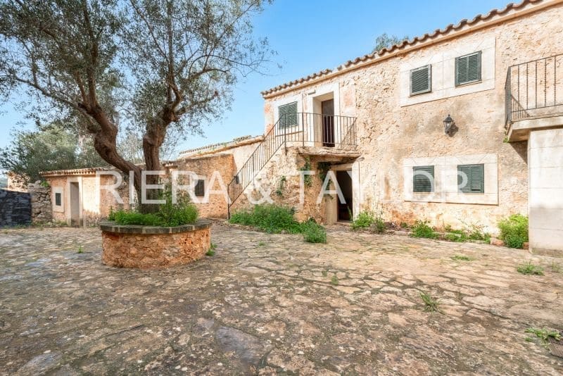 21 soveværelse Hotel til salg i Sencelles - € 6.999.000 (Ref: 8690691)