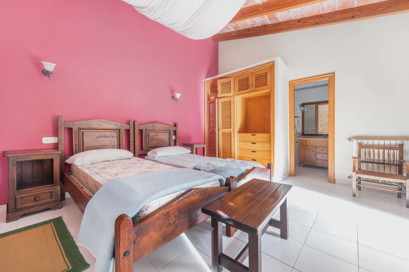 21 bedroom Hotel for sale in Sencelles - € 6,999,000 (Ref: 8690691)