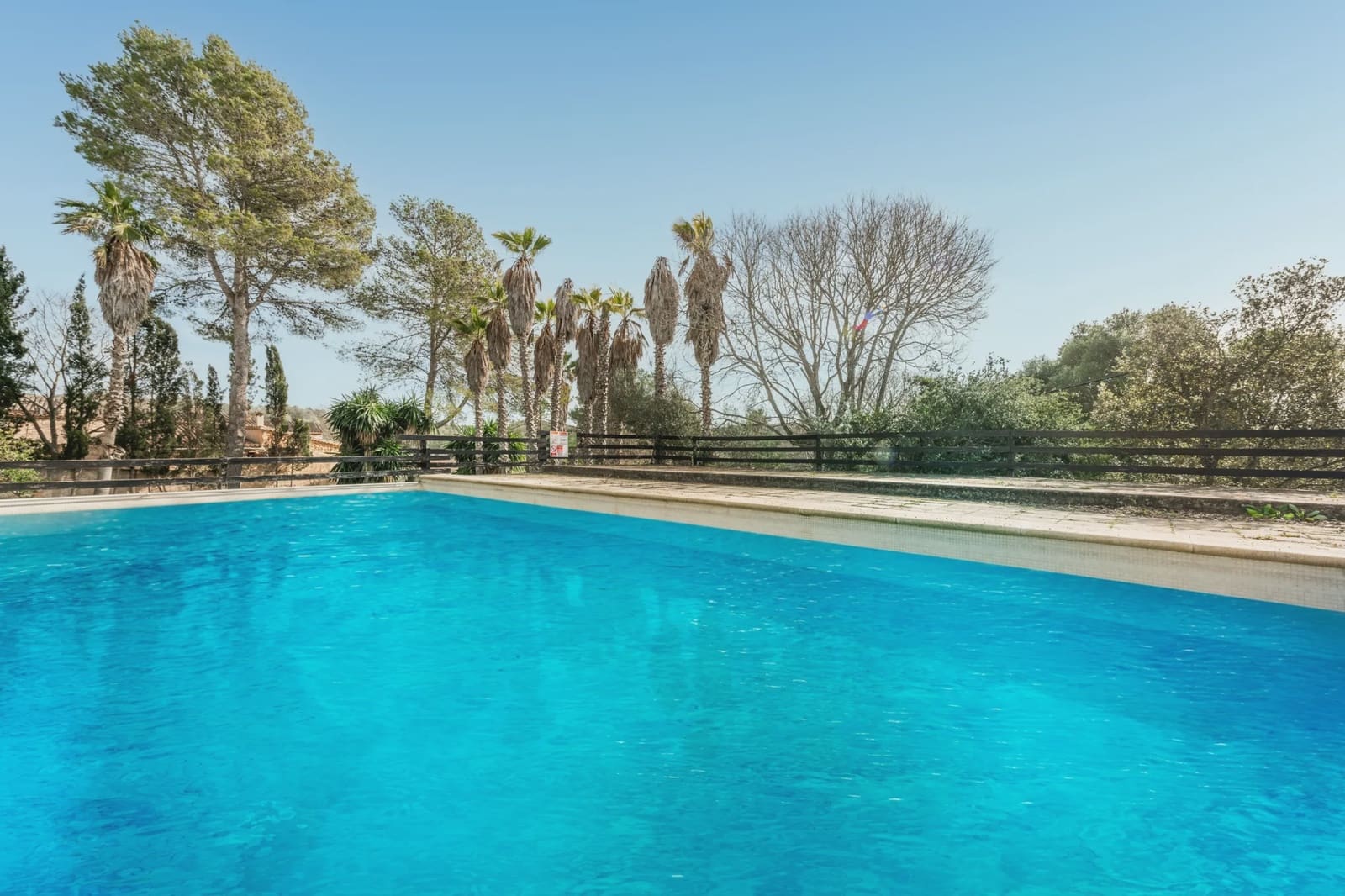 21 bedroom Hotel for sale in Sencelles - € 6,999,000 (Ref: 8690691)