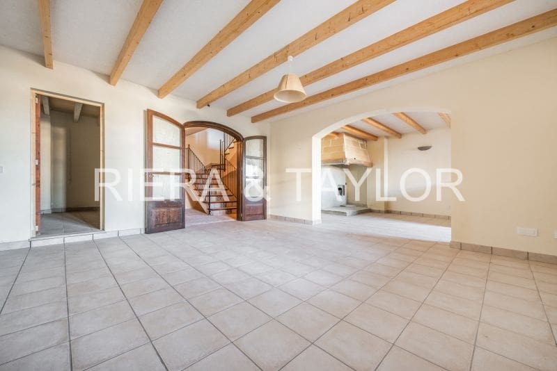 8 soveværelse Byhus til salg i Capdepera - € 585.000 (Ref: 8695289)