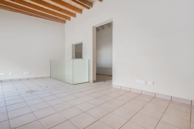 8 soveværelse Byhus til salg i Capdepera - € 660.000 (Ref: 8695289)
