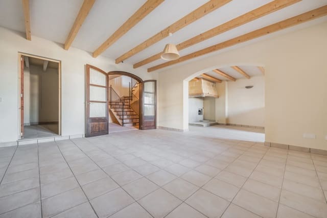 8 soveværelse Byhus til salg i Capdepera - € 660.000 (Ref: 8695289)