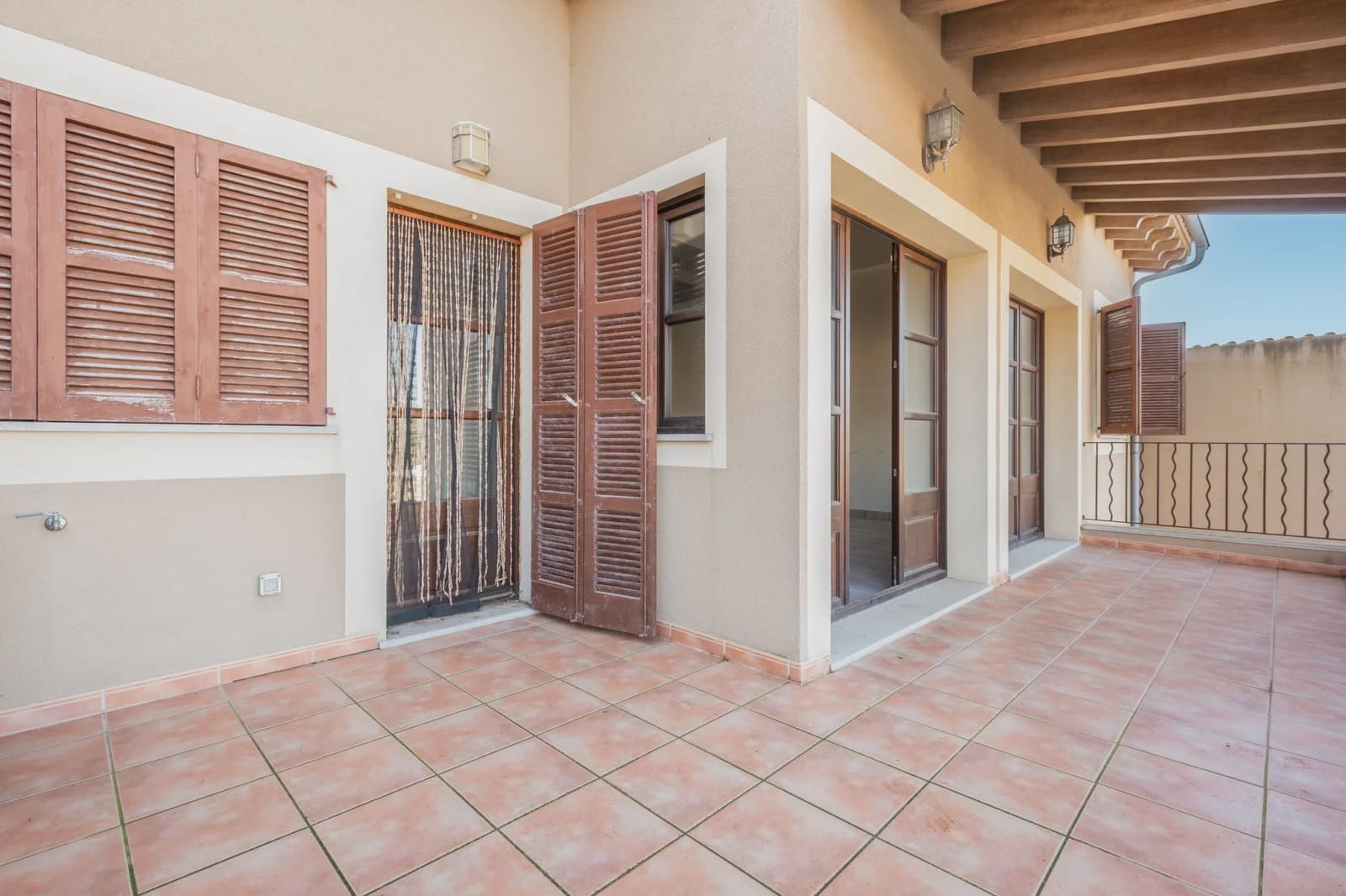8 bedroom Townhouse for sale in Capdepera - € 660,000 (Ref: 8695289)