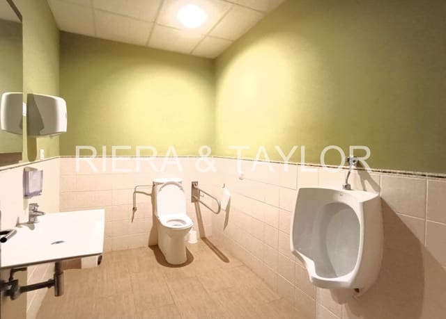 Erhverv til salg i Manacor - € 220.000 (Ref: 8700452)