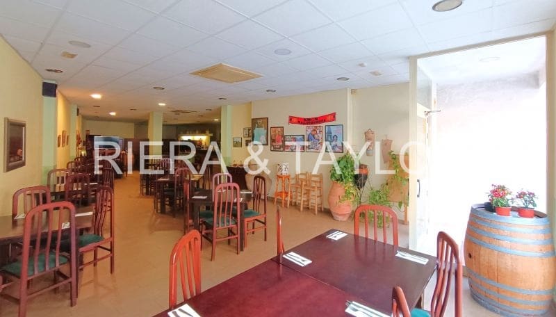 Erhverv til salg i Manacor - € 220.000 (Ref: 8700452)