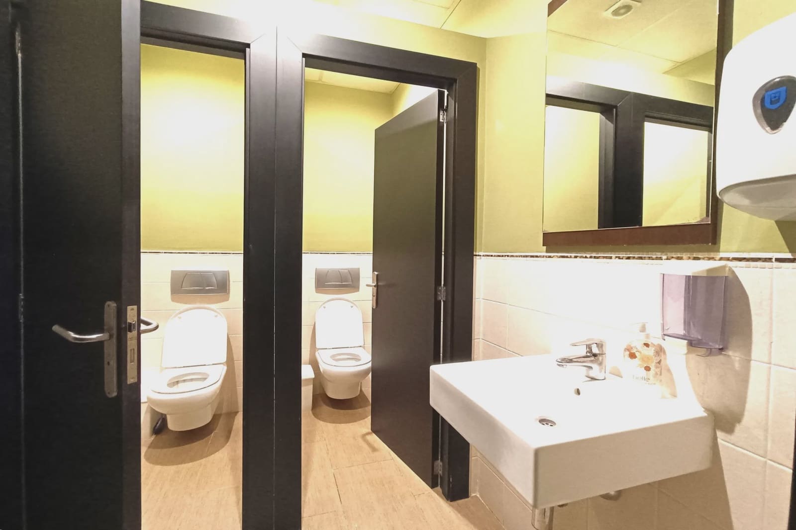 Kaupallinen myytävänä paikassa Manacor - 220 000 € (Ref: 8700452)