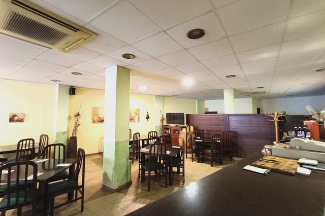 Commercieel te koop in Manacor - € 220.000 (Ref: 8700452)