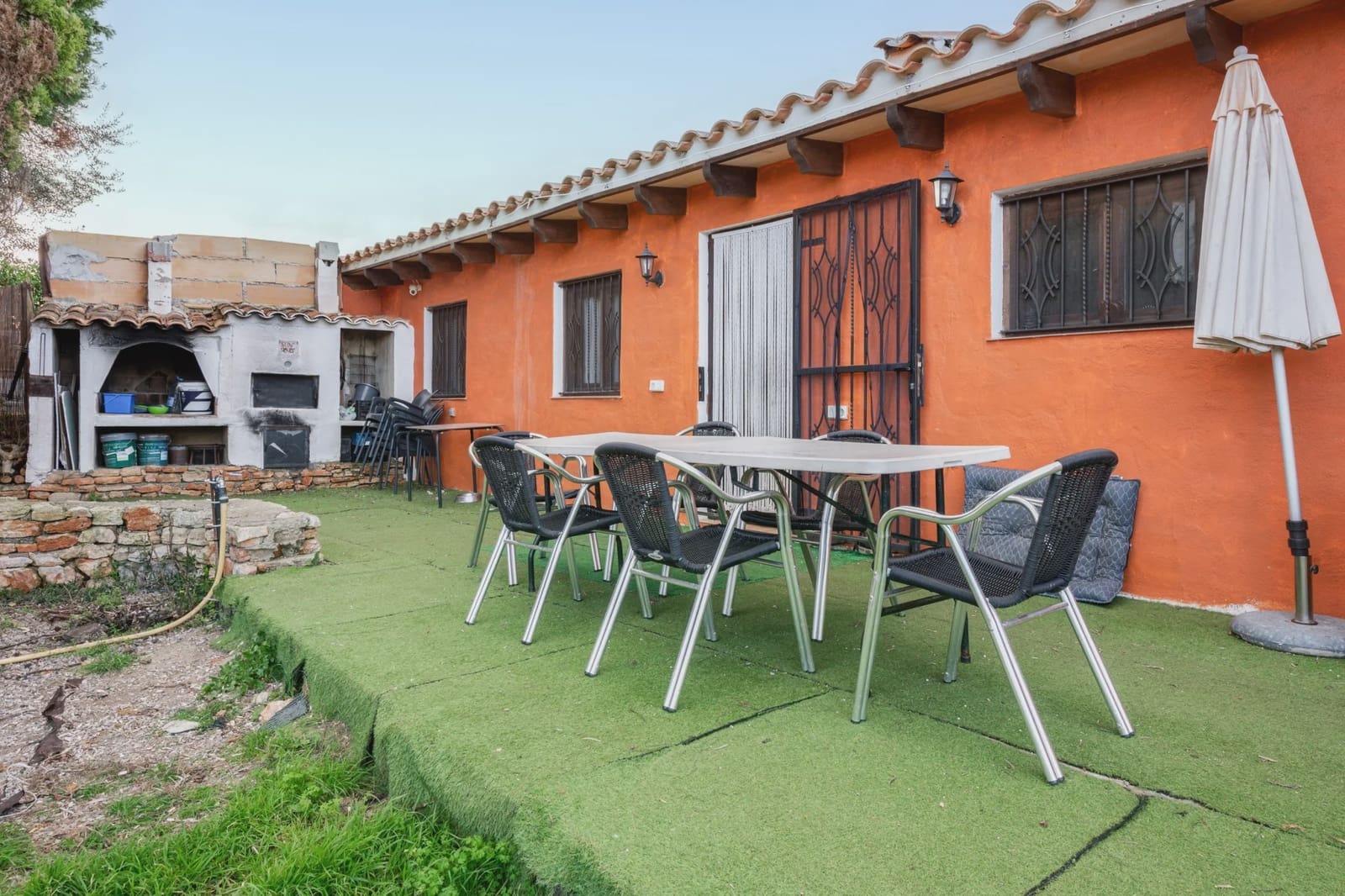 2 bedroom Finca/Country House for sale in Manacor - € 270,000 (Ref: 8716355)