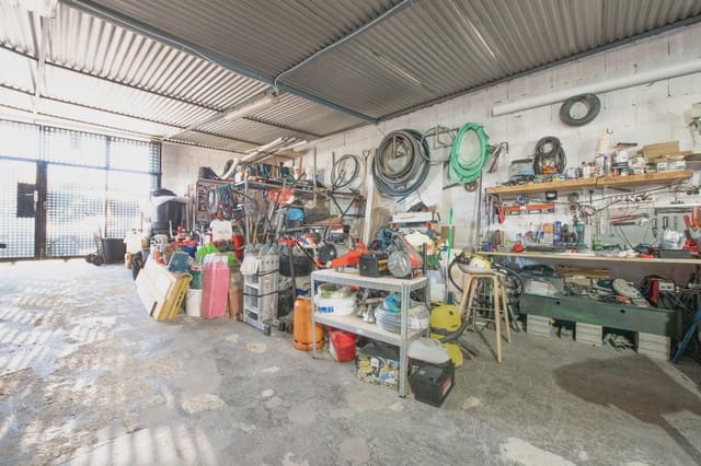 Komercyjne na sprzedaż w Alcúdia - 550 000 € (Ref: 8718445)