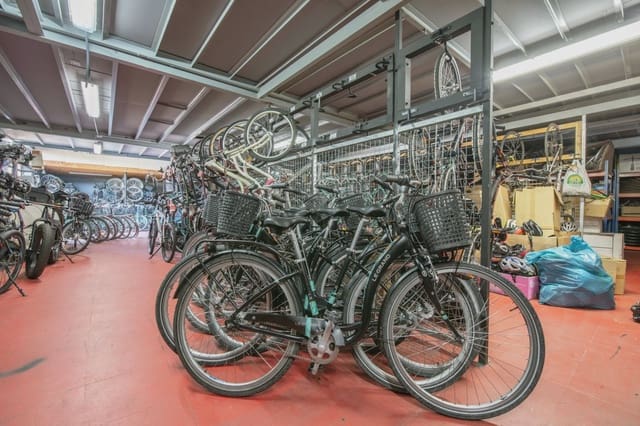 Komercyjne na sprzedaż w Alcúdia - 550 000 € (Ref: 8718445)