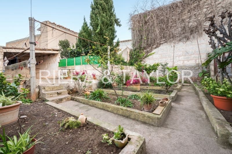 4 bedroom Townhouse for sale in Son Servera - € 740,000 (Ref: 8770373)