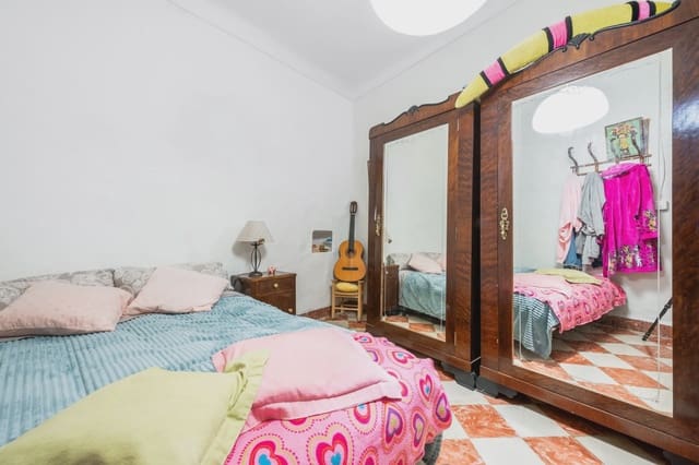 4 bedroom Townhouse for sale in Son Servera with garage - € 650,000 (Ref: 8770373)