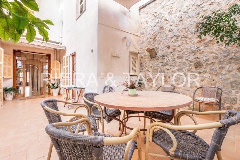 5 soveværelse Byhus til salg i Manacor - € 580.000 (Ref: 8776506)