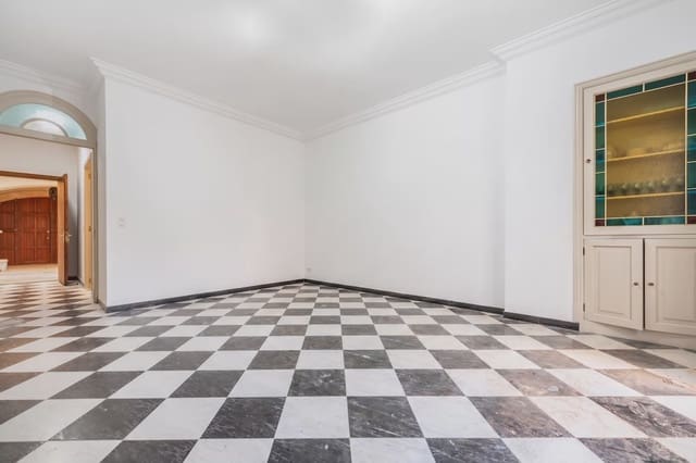 5 soveværelse Byhus til salg i Manacor med garage - € 470.000 (Ref: 8777579)