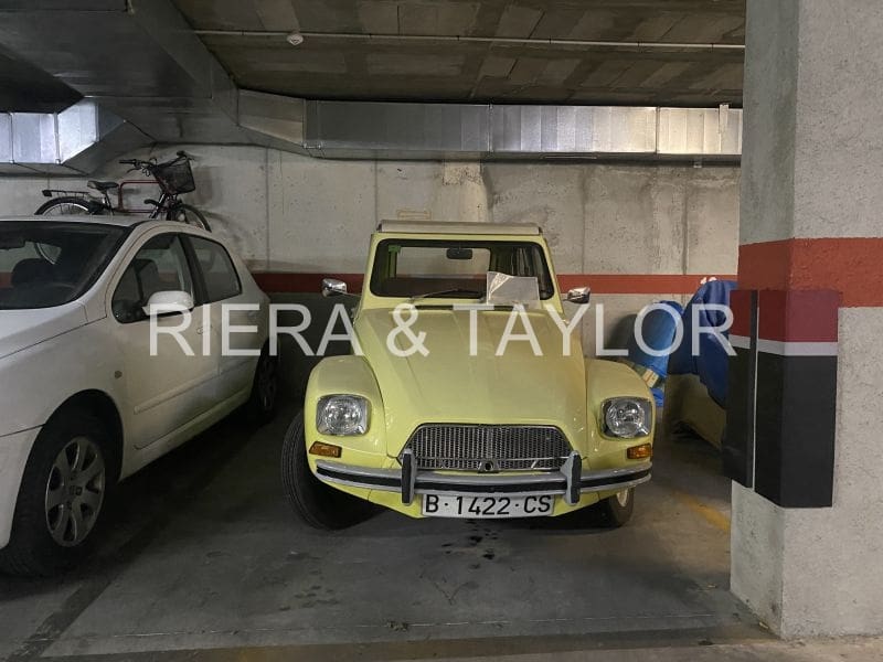 Garage til salg i Portocristo / Port de Manacor - € 25.000 (Ref: 8820551)