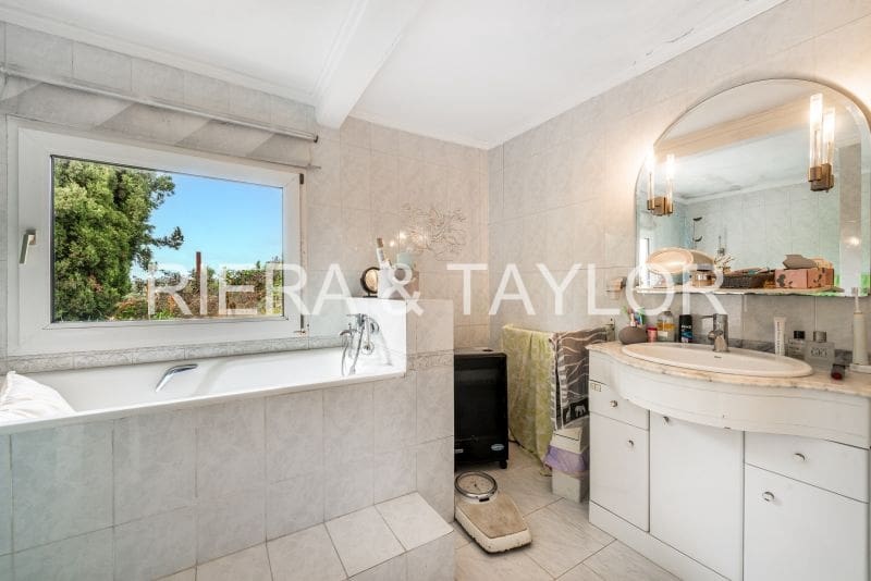 5 soveværelse Finca/Landehus til salg i Son Macia - € 1.225.000 (Ref: 8835797)