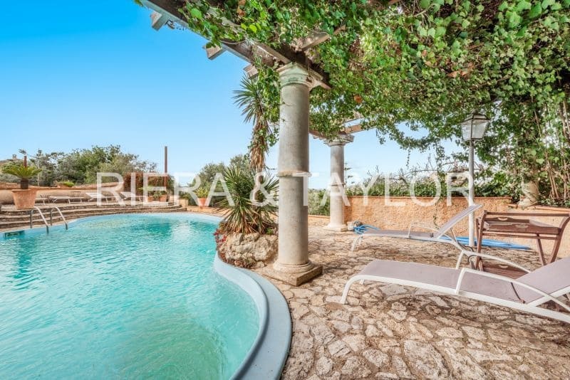 5 soveværelse Finca/Landehus til salg i Son Macia - € 1.225.000 (Ref: 8835797)