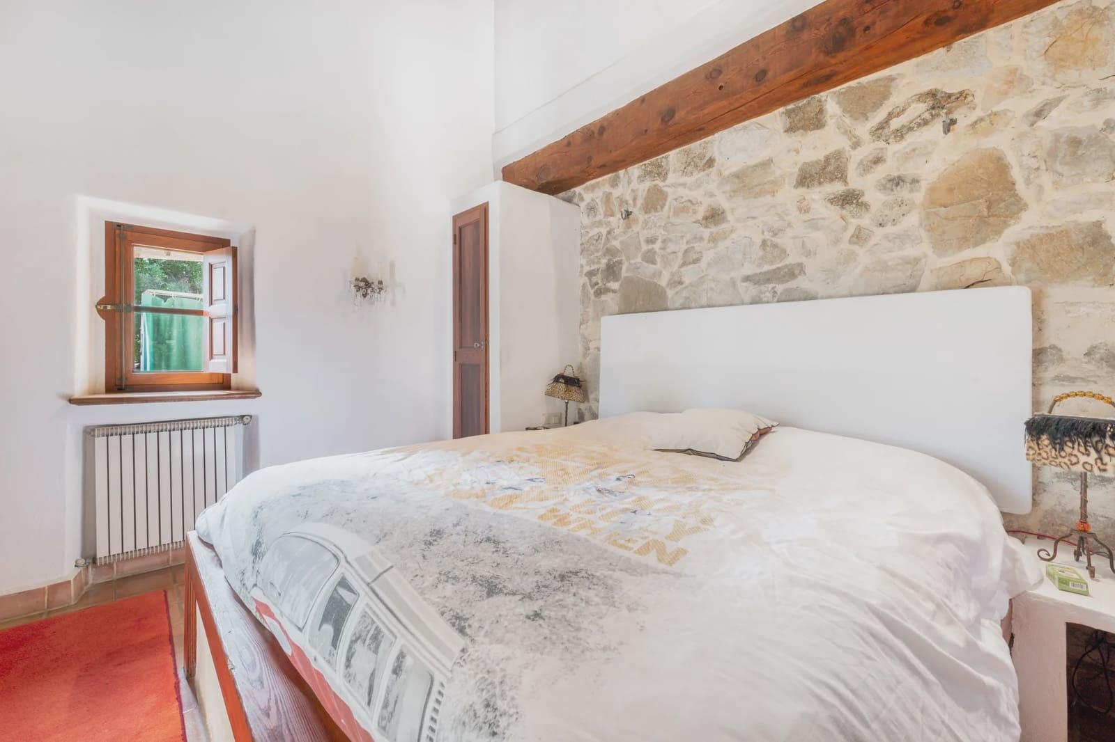5 soveværelse Finca/Landehus til salg i Son Macia med swimmingpool - € 1.225.000 (Ref: 8835797)