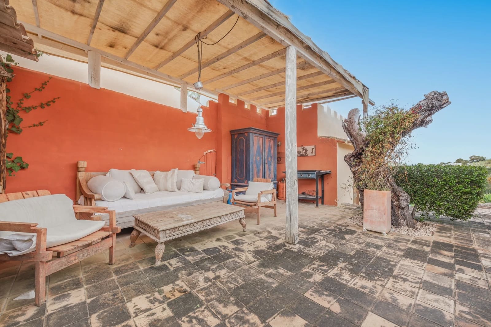 5 soveværelse Finca/Landehus til salg i Son Macia med swimmingpool - € 1.225.000 (Ref: 8835797)