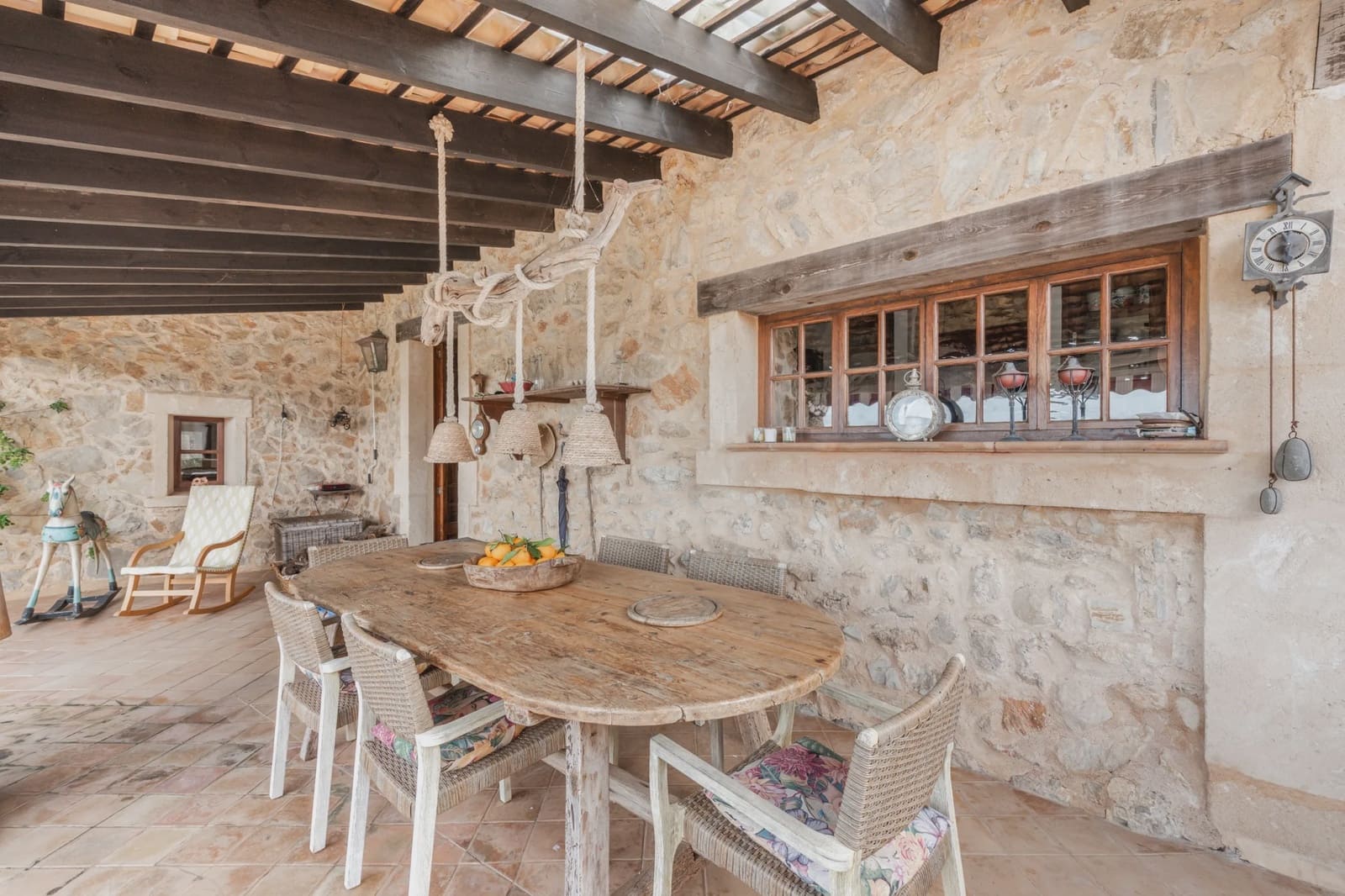 5 soveværelse Finca/Landehus til salg i Son Macia med swimmingpool - € 1.225.000 (Ref: 8835797)