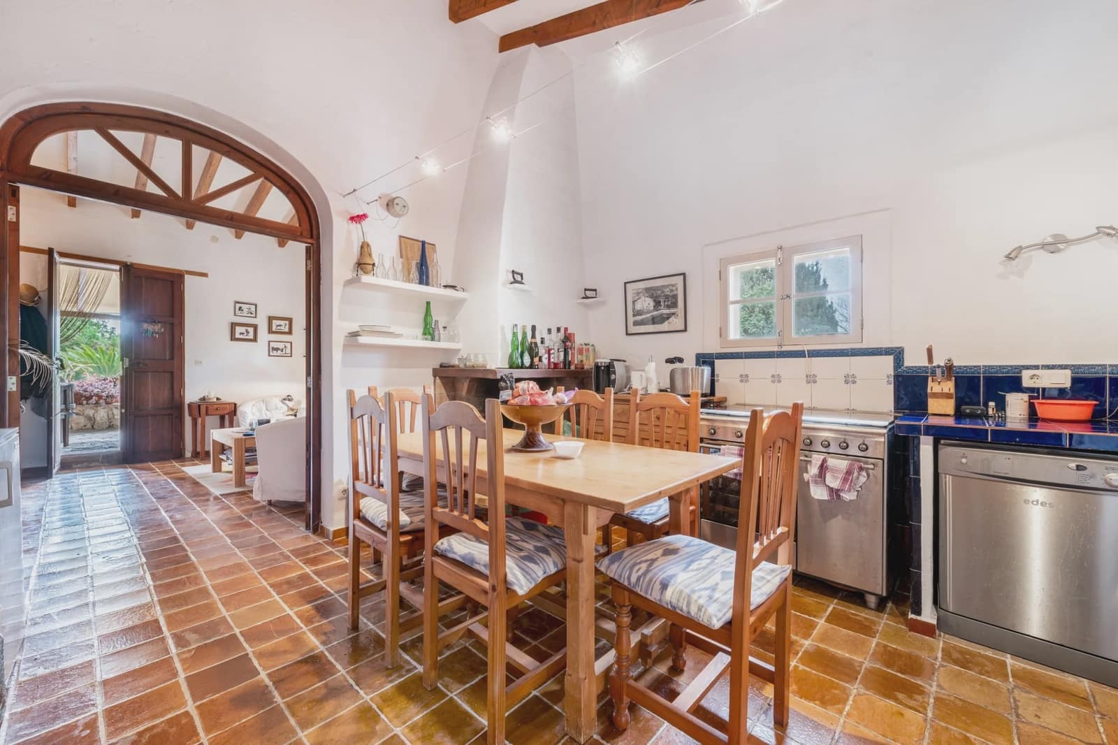 5 soveværelse Finca/Landehus til salg i Son Macia med swimmingpool - € 1.225.000 (Ref: 8835797)