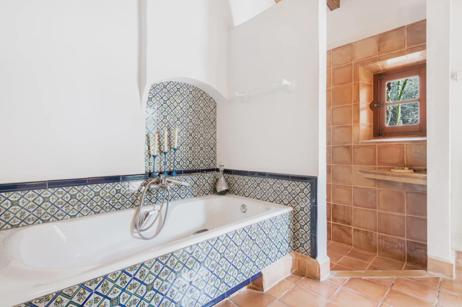 5 soveværelse Finca/Landehus til salg i Son Macia med swimmingpool - € 1.225.000 (Ref: 8835797)