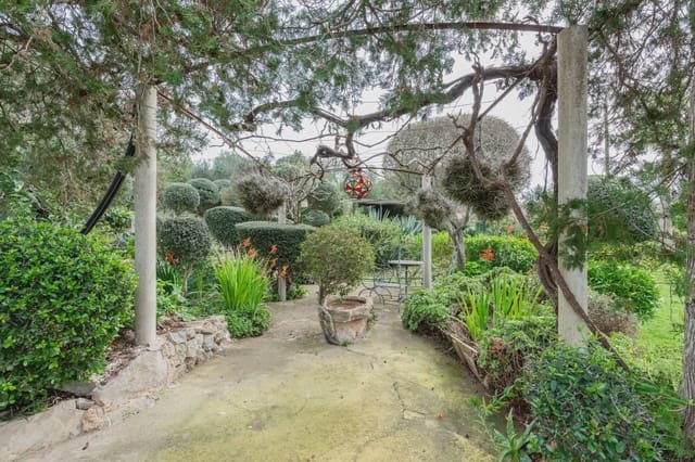 5 soveværelse Finca/Landehus til salg i Son Macia, Manacor med swimmingpool - € 1.225.000 (Ref: 8835797)